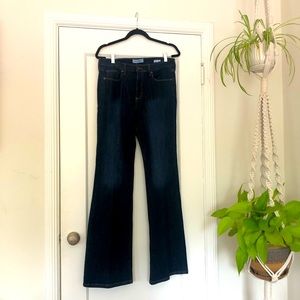 Banana Republic Flare Jeans size 32.